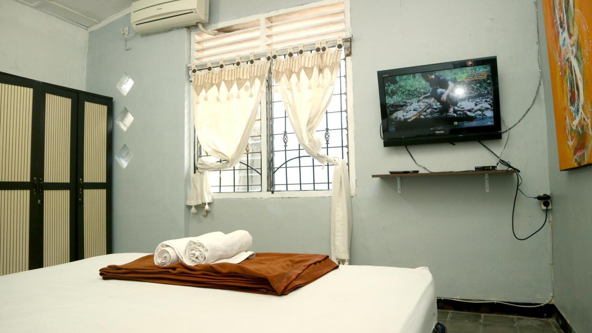 Budarno Homestay Kejayan Exterior photo